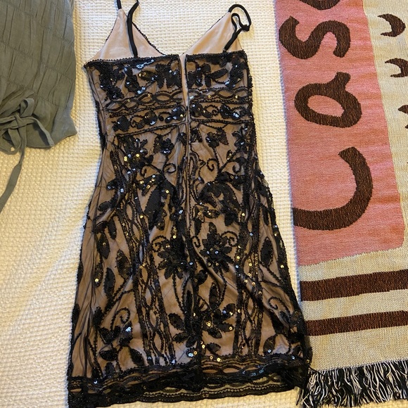 Lulu’s Black Sequin Mini Dress - Picture 3 of 7